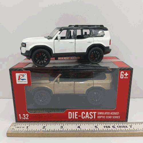 1:32 Die-Cast Model SUV - White